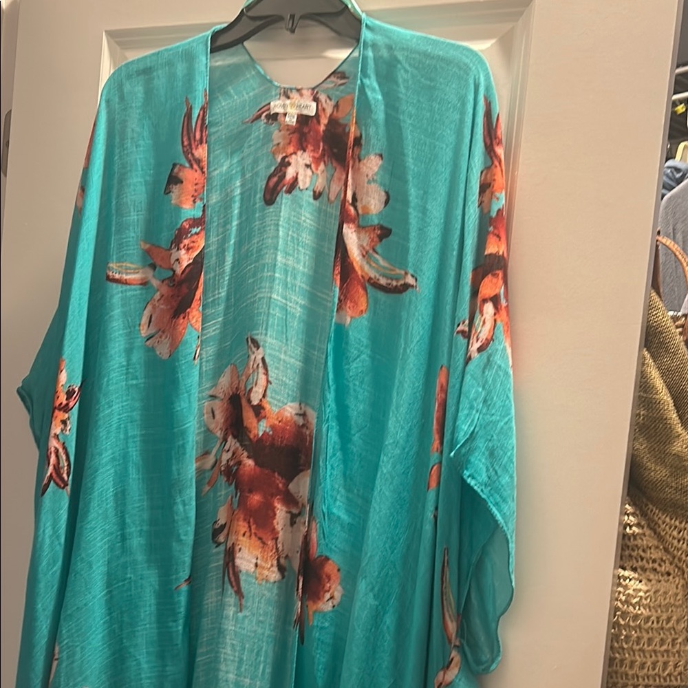 Woven Heart Teal and Red Floral Wrap